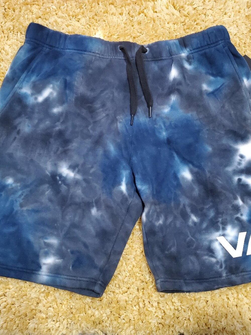 RVCA Men’s Sweat Shorts Elastic Waist Drawstring Size Medium Gym Run NEW